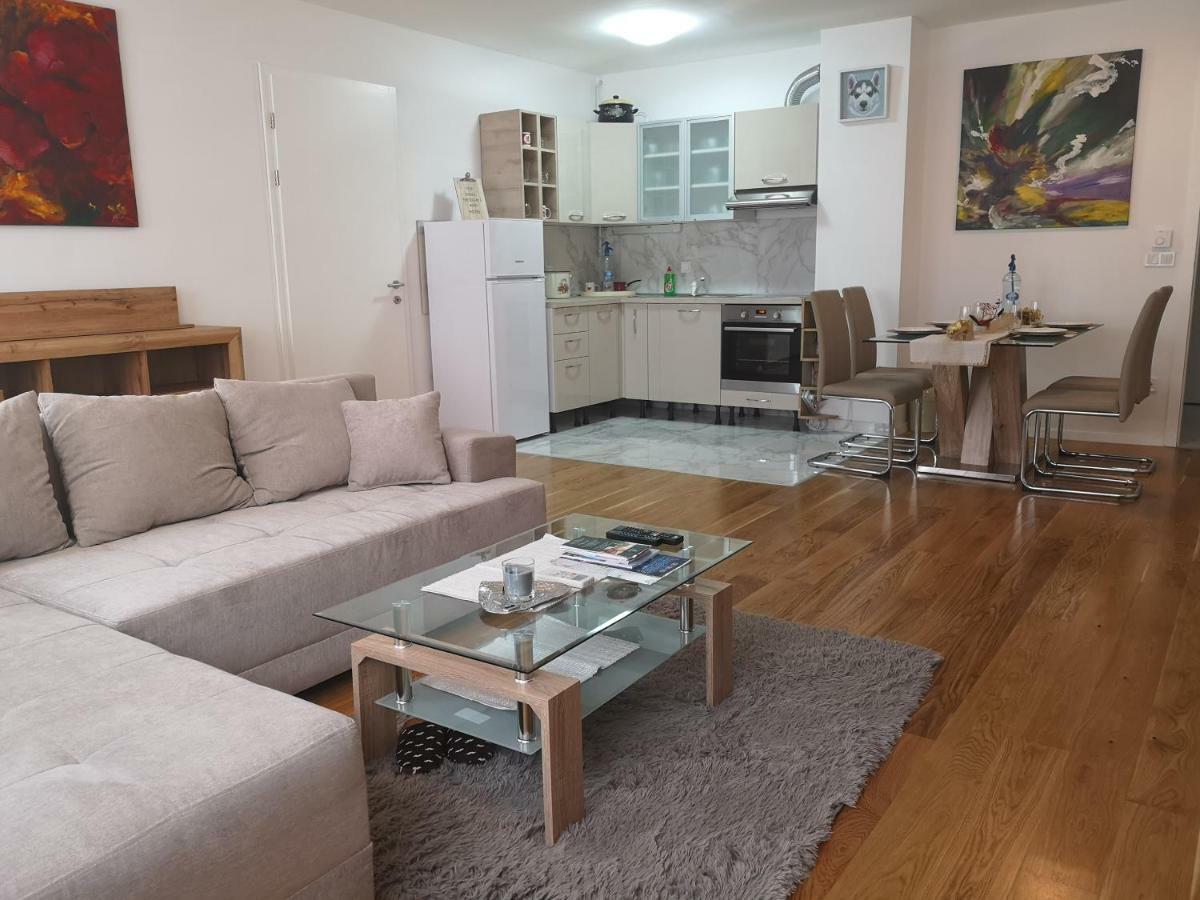 David-In 2 Apartment ซาเกร็บ ภายนอก รูปภาพ